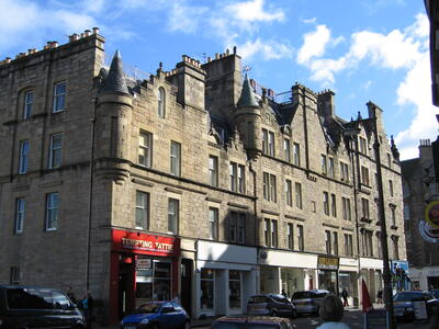 The facade of 8 Jeffrey Street